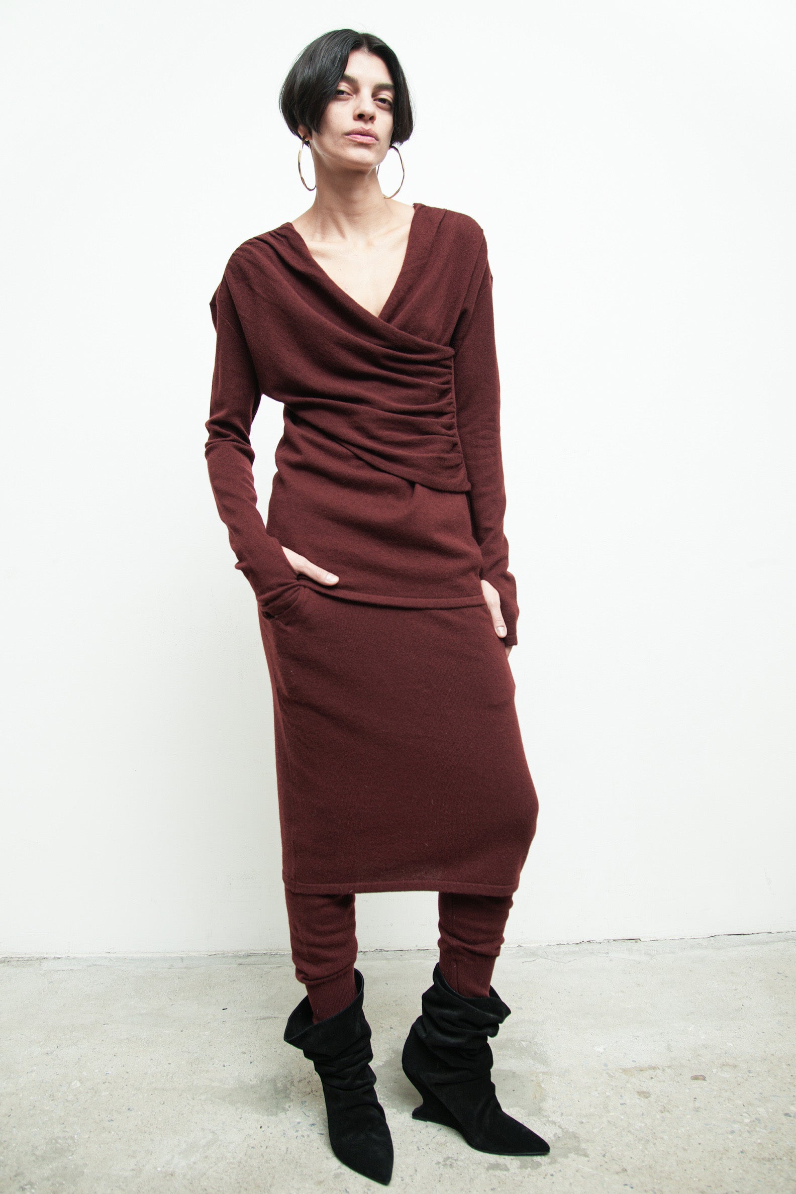 files/SW-486-OpalSweater-Burgundy-01.jpg