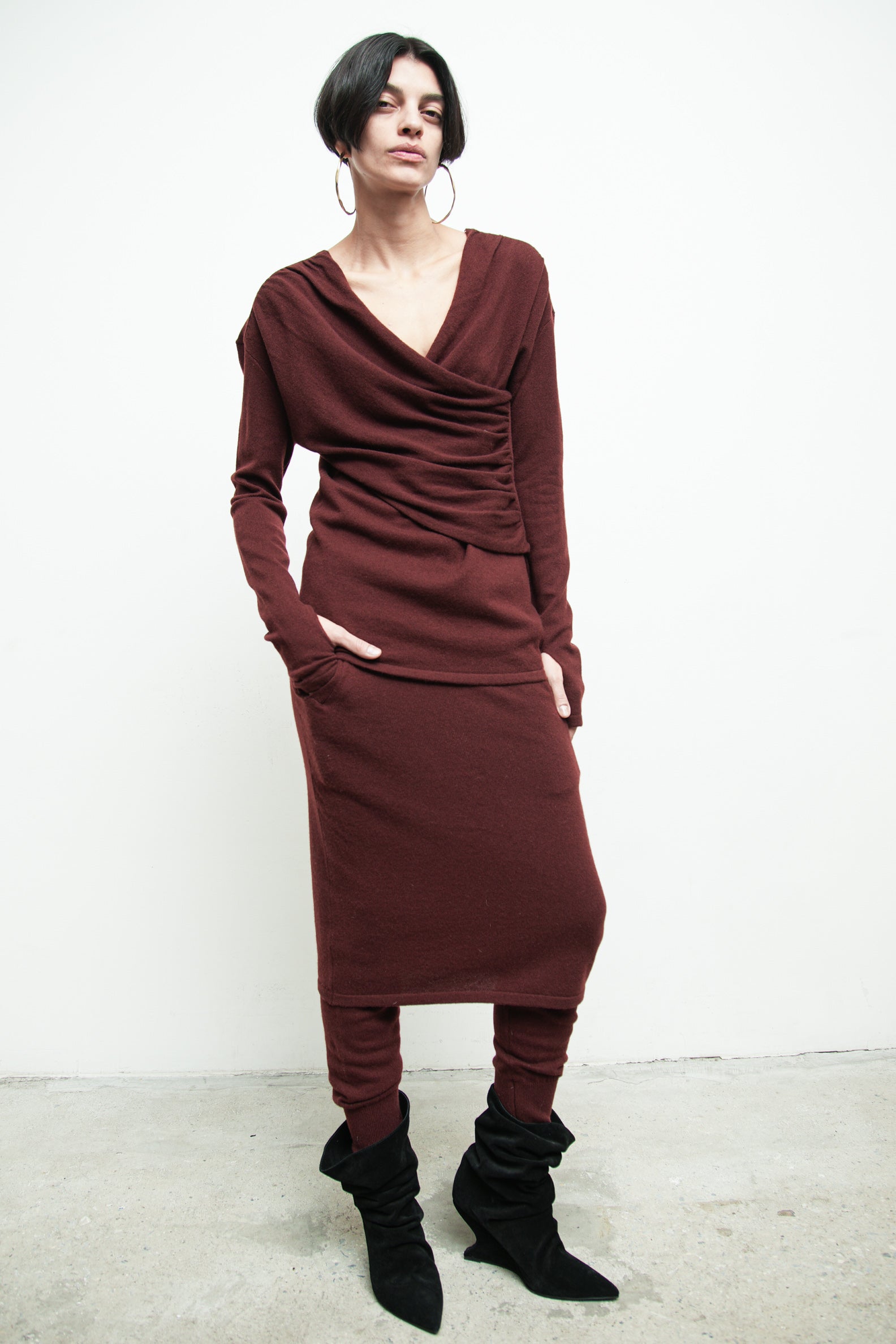 files/SW-486-OpalSweater-Burgundy-KP-355-DekkerSkirtPant-Burgundy-02.jpg