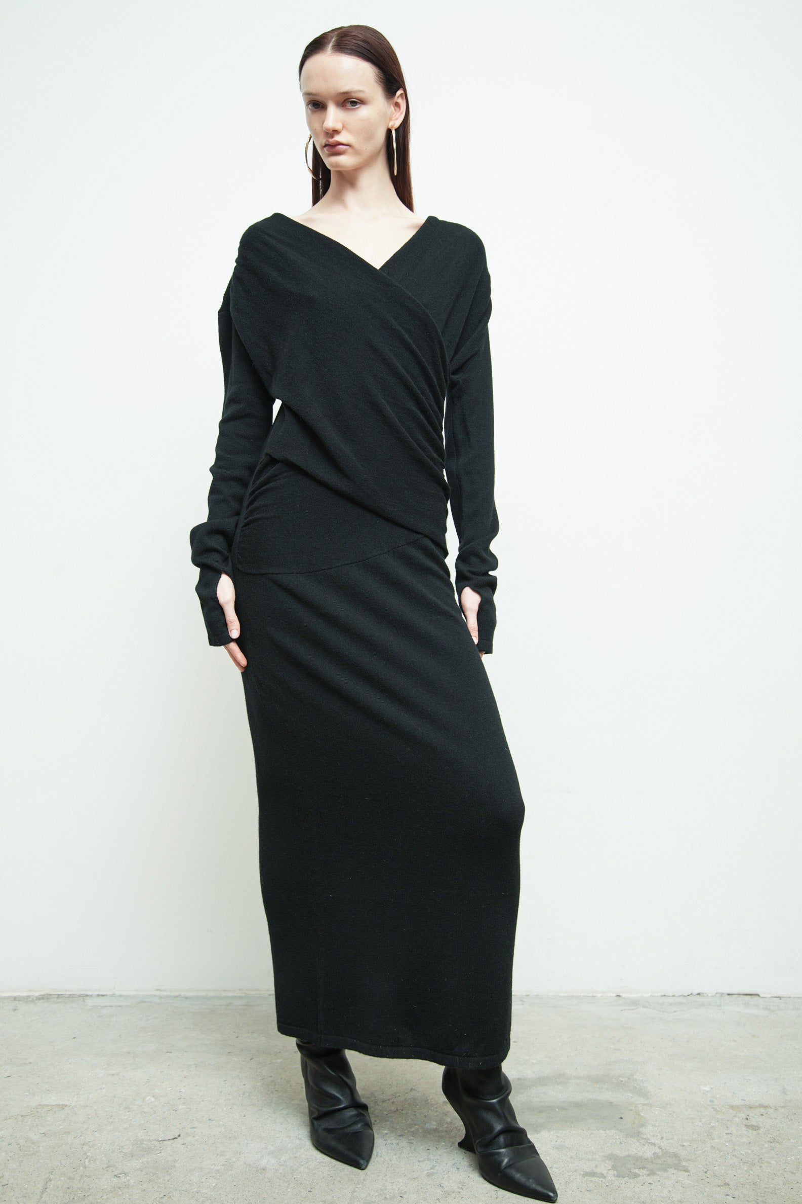 files/SW-487-OpalSweaterDress-Blk-02.jpg