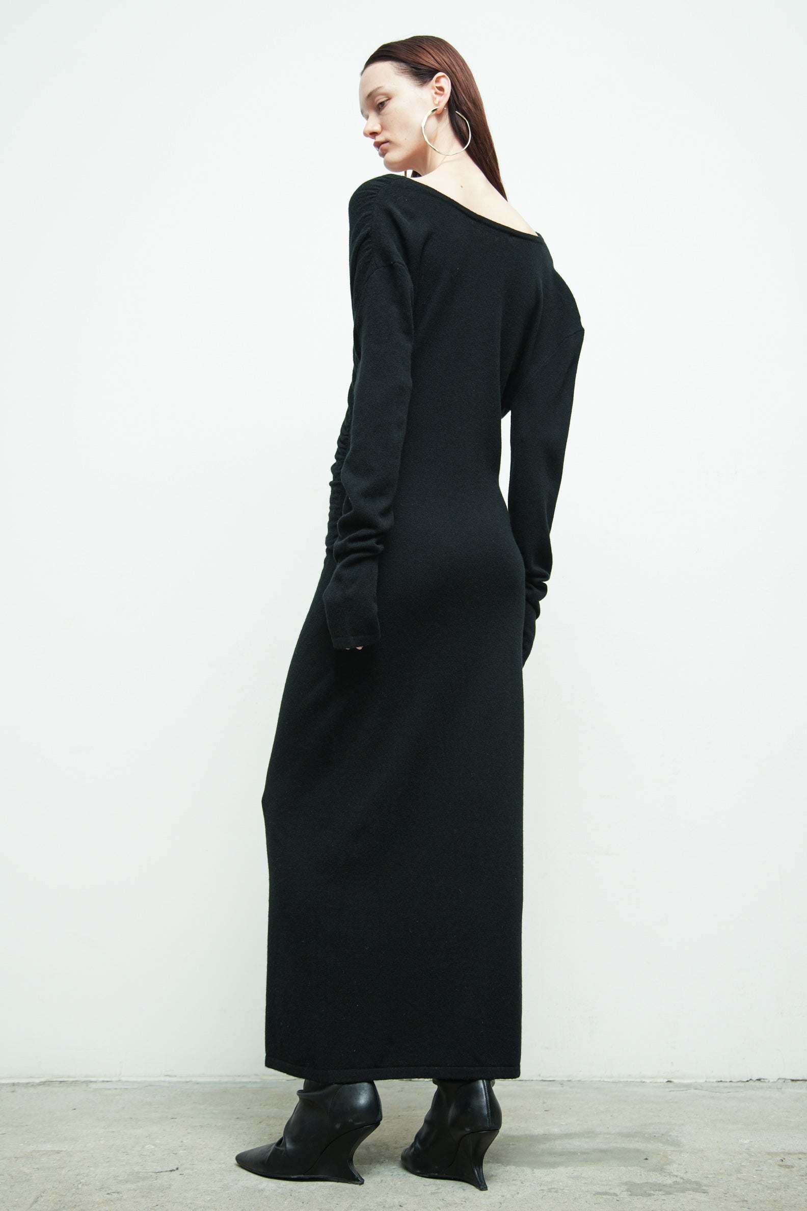 files/SW-487-OpalSweaterDress-Blk-03.jpg