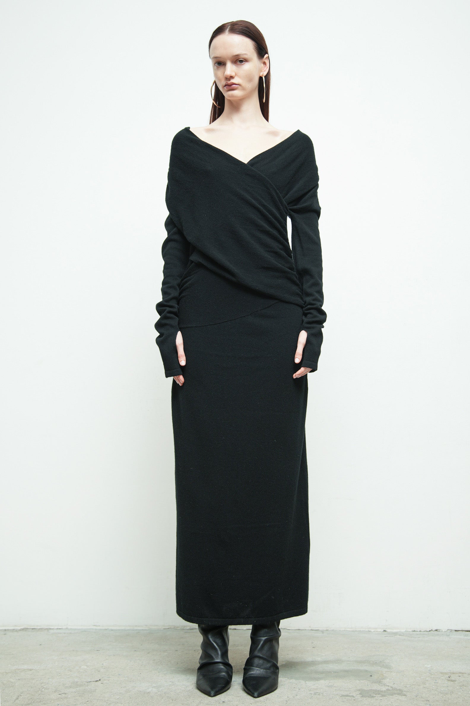 files/SW-487-OpalSweaterDress-Blk-04.jpg