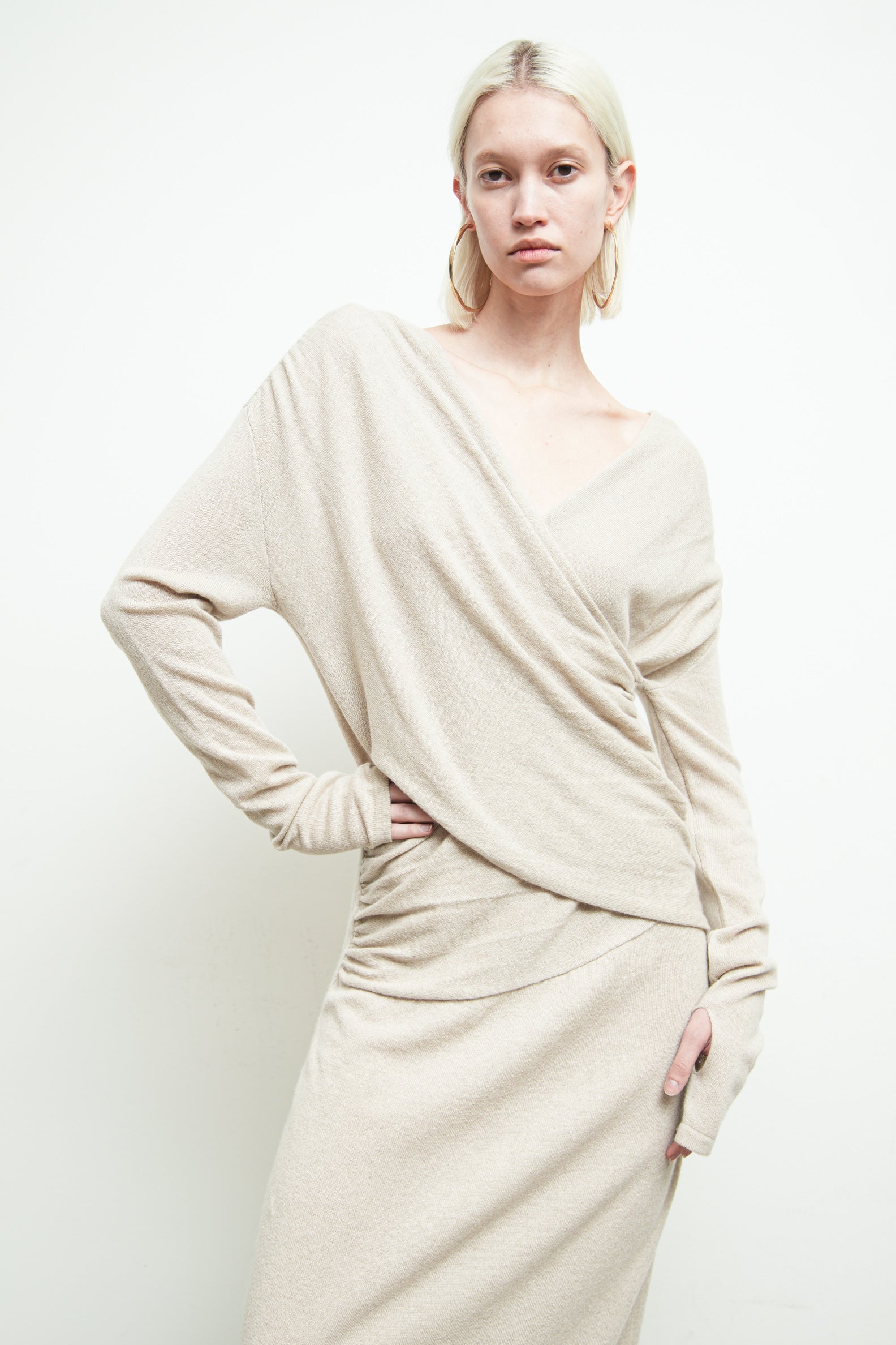 files/SW-487-OpalSweaterDress-OatmealHeather-04.jpg