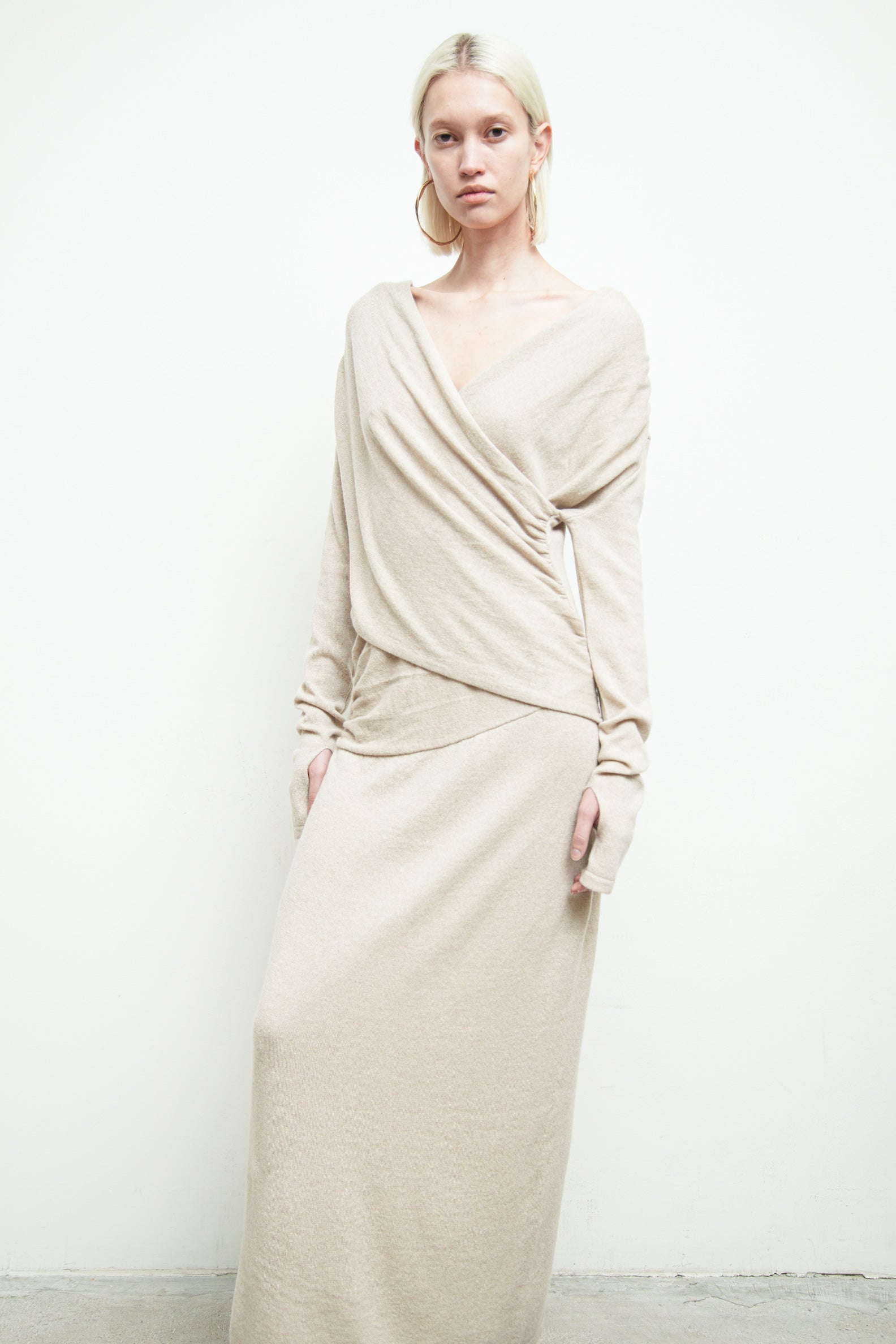 files/SW-487-OpalSweaterDress-OatmealHeather-07.jpg