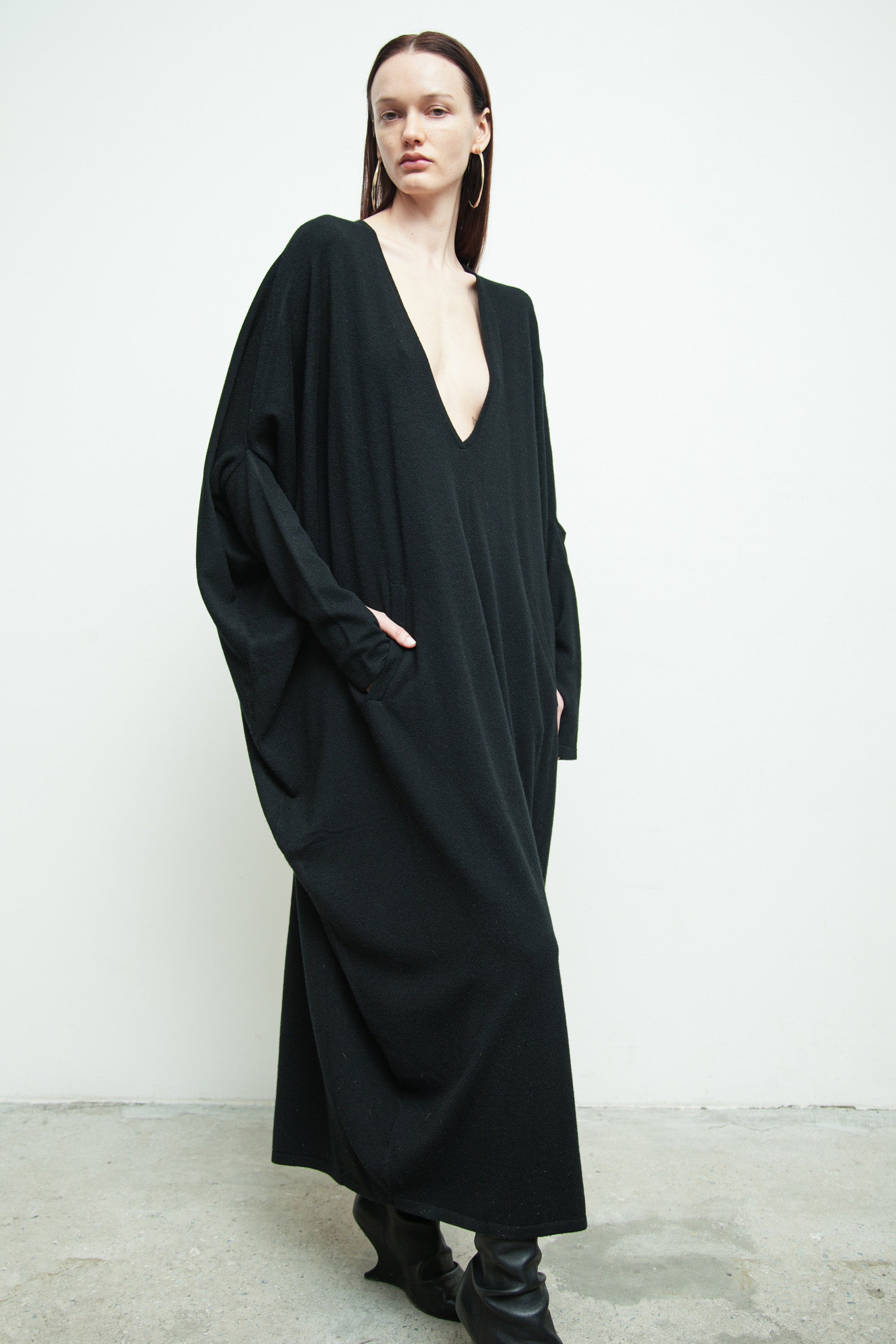 files/SW-491-DemeterDress-Blk-04.jpg