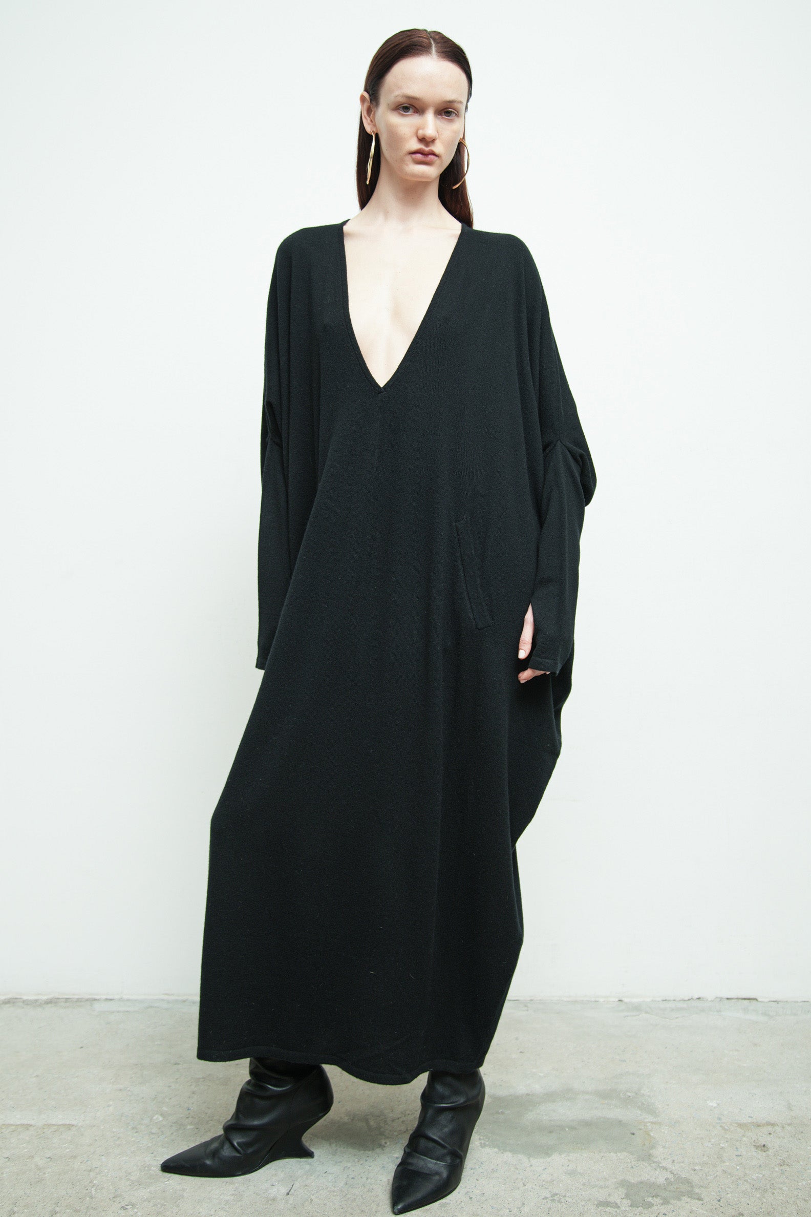 files/SW-491-DemeterDress-Blk-08.jpg