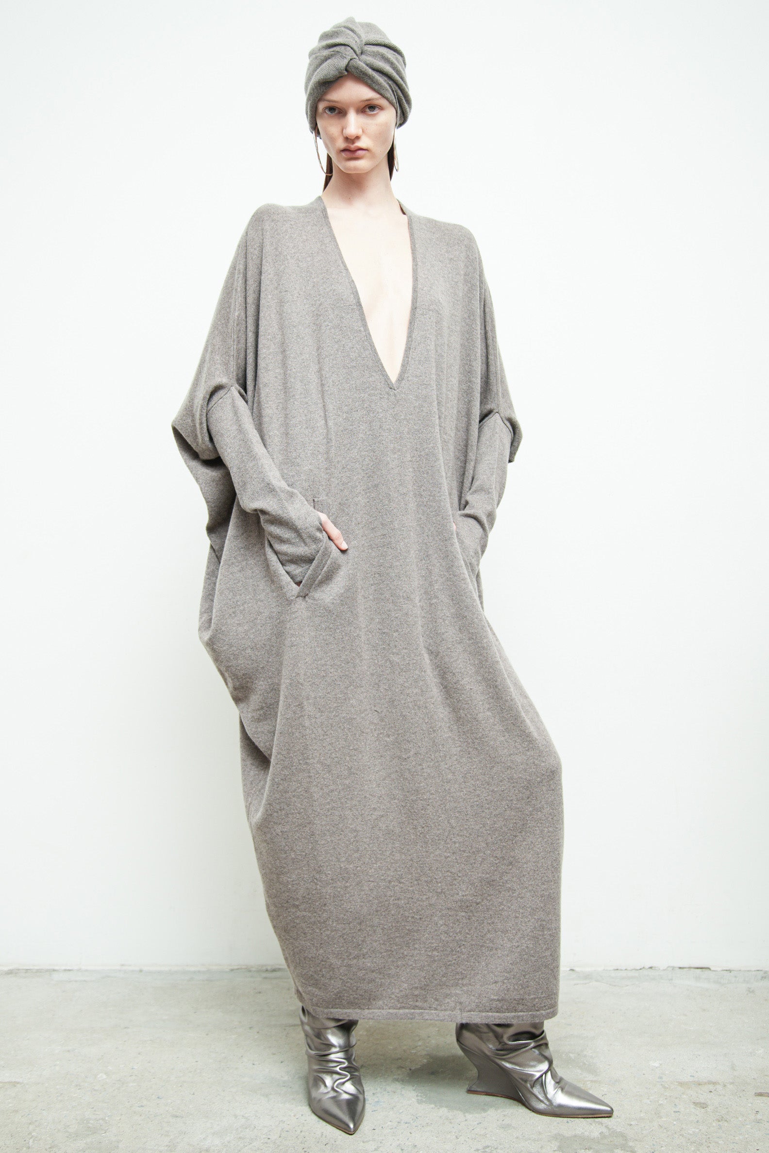 files/SW-491-DemeterSWeaterDress-Vapor-06.jpg