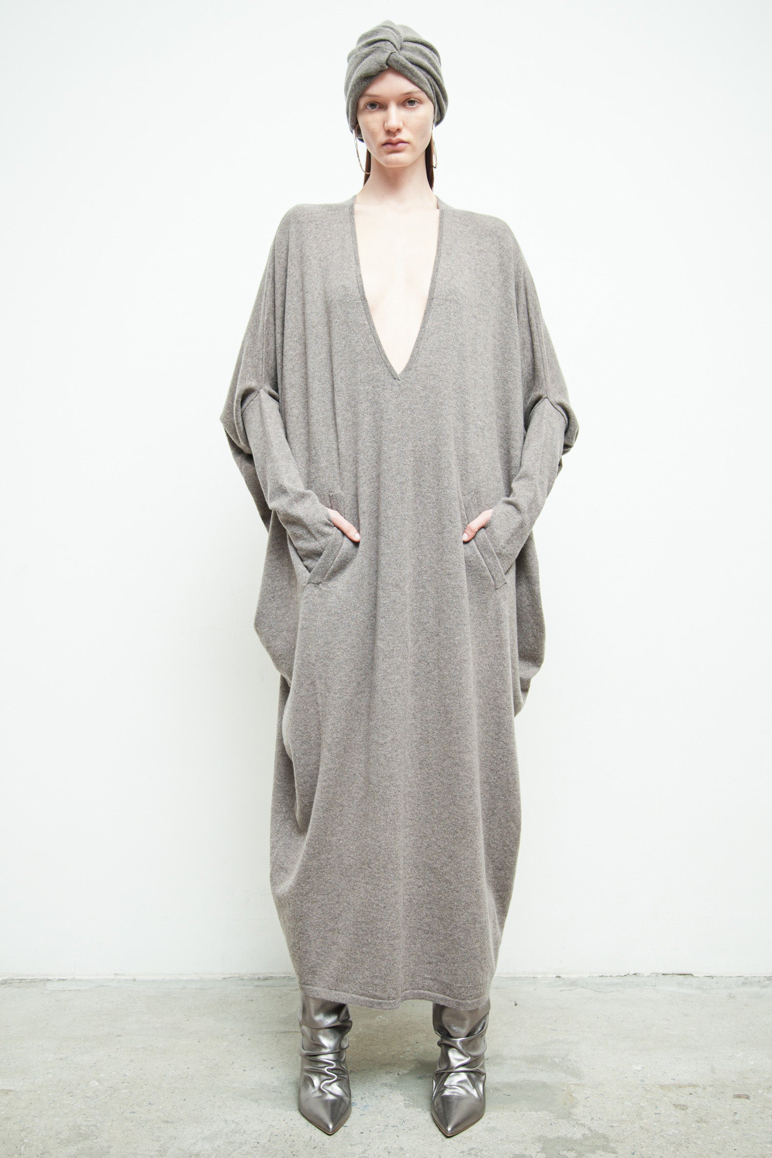 files/SW-491-DemeterSWeaterDress-Vapor-08.jpg